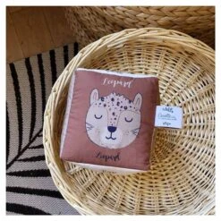 Grand Cube D'éveil - Les Animaux De La Savane -Point De Jouet cube d eveil carotte et compagnie cub003 1