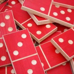 Grand Jeu De Dominos En Bois Du Queyras