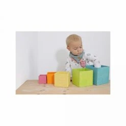 Grands Cubes Gigognes Pastel à Empiler De Grimm's -Point De Jouet grand cubes gigognes pastel grimms 10369 4