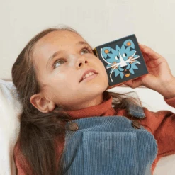 La Conteuse Merveilleuse - Joyeuse -Point De Jouet la conteuse merveilleuse joyeuse 3